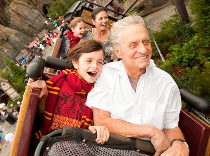 Michael Douglas, Catherine Zeta-Jones, Dylan, Carys Michael Douglas, Catherine Zeta-Jones, Dylan, Carys